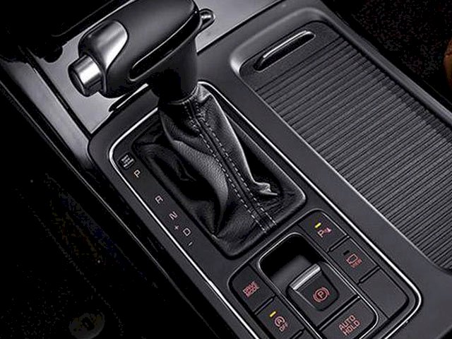 Những Dấu Hiệu Nhận Biết Khi Xe Gặp Sự Cố Về Hộp Số: Đừng Bỏ Qua Để Tránh Hư Hỏng Nặng!