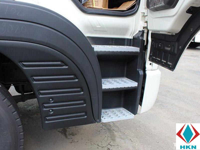 Xe Tải Hyundai 5 Chân 14 Tấn Gắn Cẩu Palfinger 13 Tấn 5 Khúc