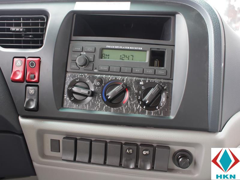 Xe Tải Dongfeng 4 Chân 12 Tấn Lắp Cẩu Unic 12 Tấn UR-V1204