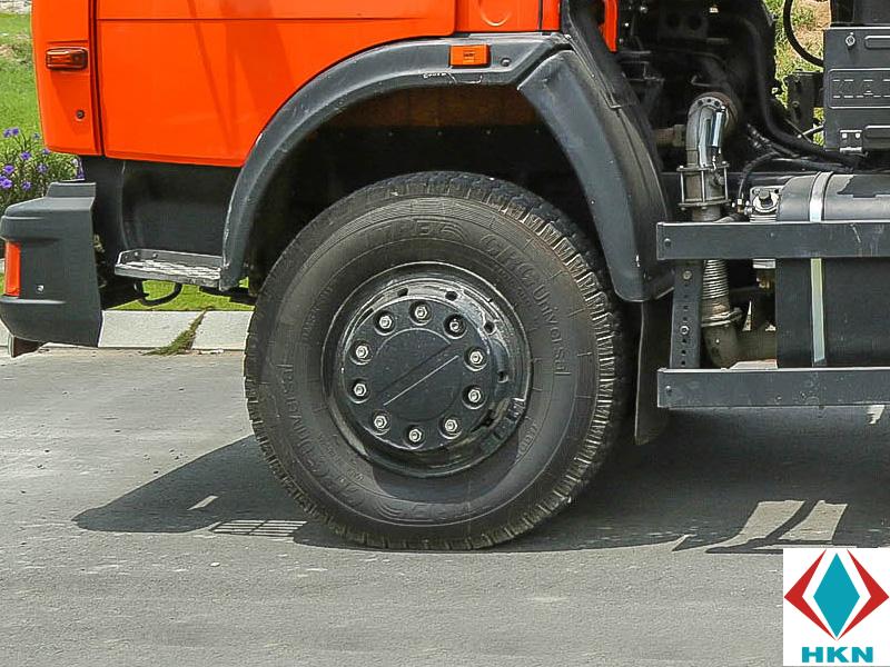 Xe Tải Kamaz 13 Tấn 3 Chân Gắn Cẩu Unic 3 Tấn 4 Khúc