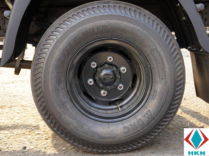 Xe Tải Hyundai HD120SL 7 Tấn Gắn Cẩu Unic 3 Tấn 4 khúc URV340