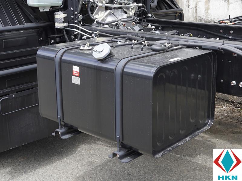 binh-nhien-lieu-xe-tai-isuzu-series-f Xe Cẩu Isuzu FRR90N 5T3 Gắn Cẩu Unic URV343