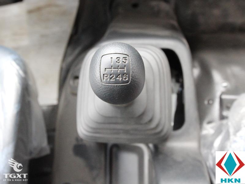 Xe Tải Hino FL8JW7A 3 Chân 13 Tấn Gắn Cẩu Unic URV555