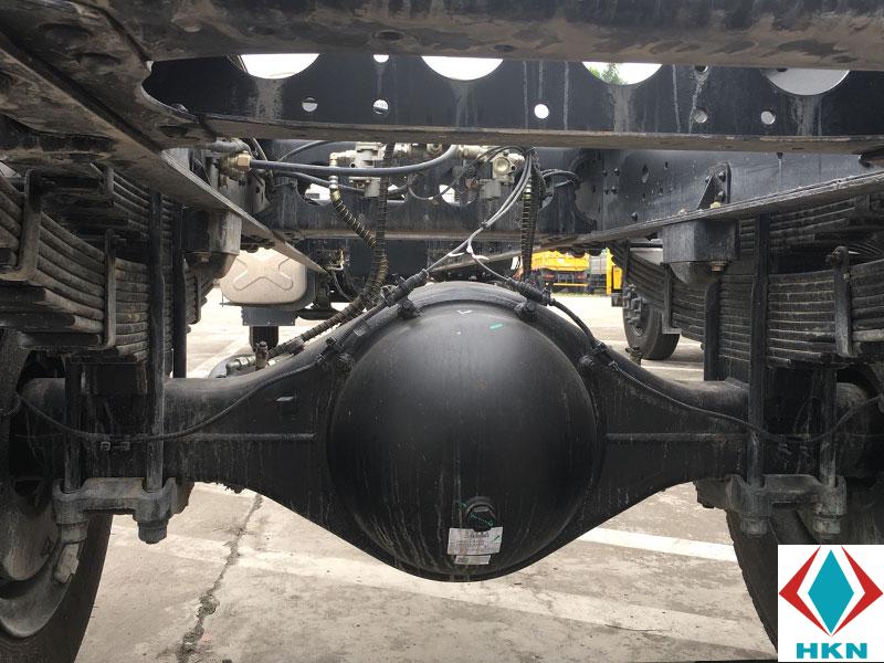 cau-xe-tai-dongfeng-b180-1 Xe Cẩu Dongfeng B180 6T7 Gắn Cẩu Unic URV504