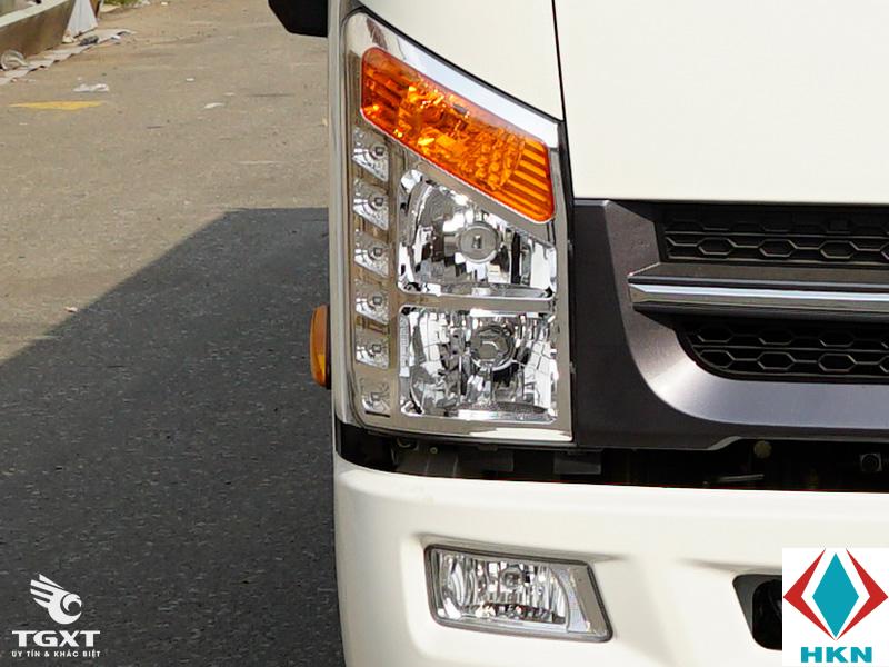 Xe Cẩu Veam VT340S 2 Tấn Gắn Cẩu Tadano TM-ZE304MH