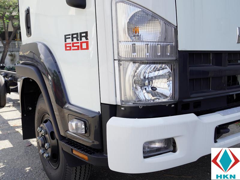 Xe Tải Isuzu FRR90N 4T2 Gắn Cẩu Unic 3 Tấn 6 Khúc