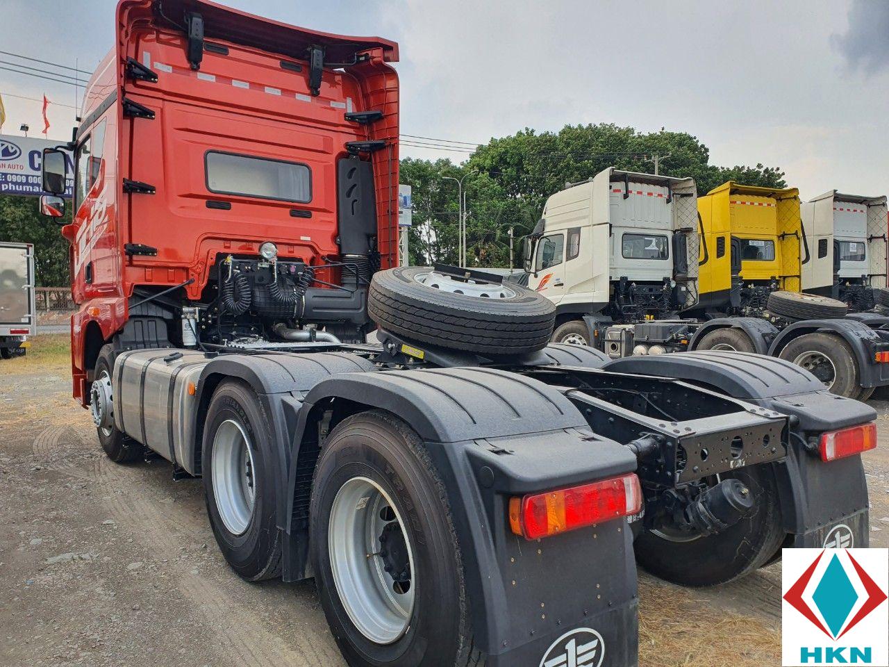 XE ĐẦU KÉO FAW JH6 430HP