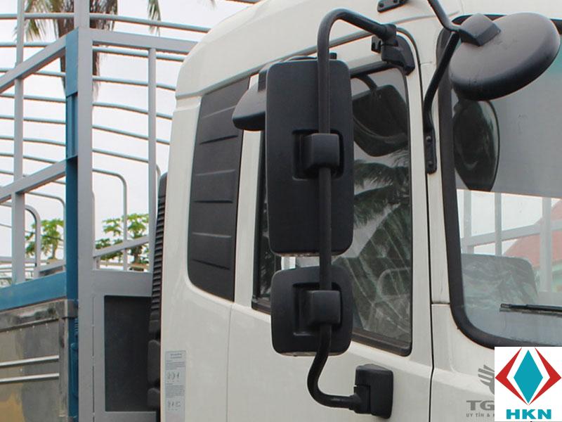 guong-chieu-hau-xe-tai-dongfeng-b180-1 Xe Cẩu Dongfeng B180 6T7 Gắn Cẩu Unic URV504