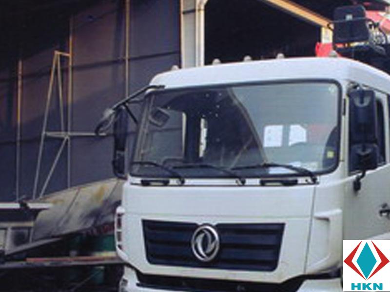 guong-chieu-hau-xe-tai-dongfeng Xe Tải Dongfeng 14.3 Tấn Gắn Cẩu SANY PALFINGER SPS20000BE-F