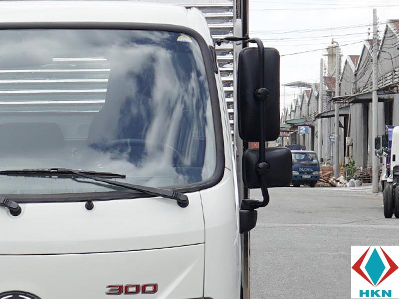 Xe Tải Hino 1T2 XZU650 Gắn Cẩu Unic 2 Tấn 3 Khúc URV233