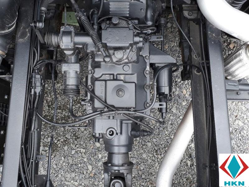 Xe Tải Daewoo 3 Chân 12 Tấn Gắn Cẩu Unic 3 Tấn 4 Khúc