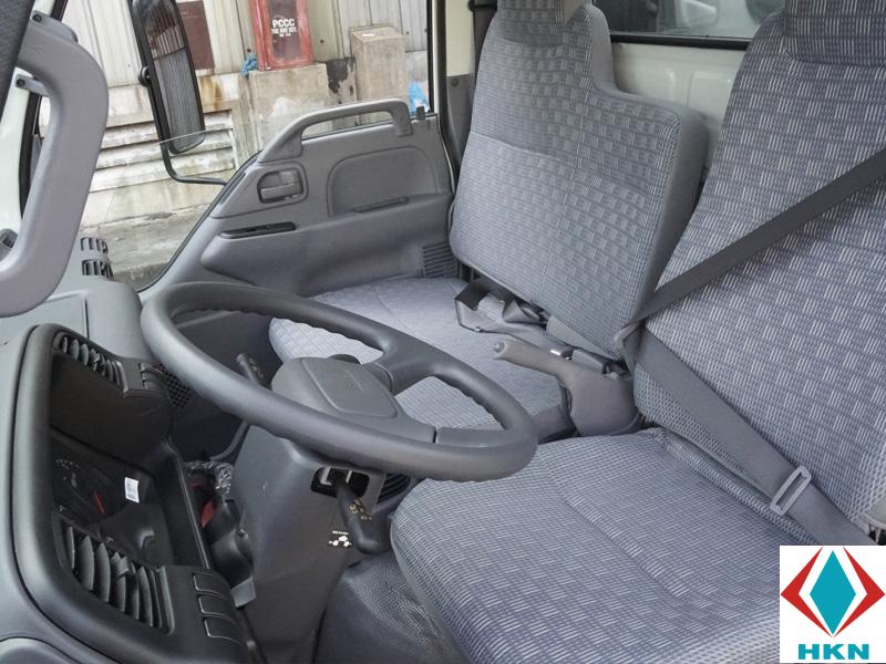 Xe Tải Isuzu FRR90N 4T2 Gắn Cẩu Unic 3 Tấn 6 Khúc