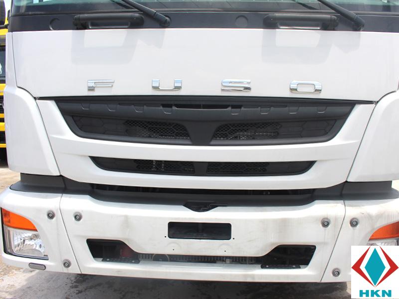 Xe Tải Fuso 3 Chân 12 Tấn Gắn Cẩu Ferrari 5 Tấn 4 Khúc