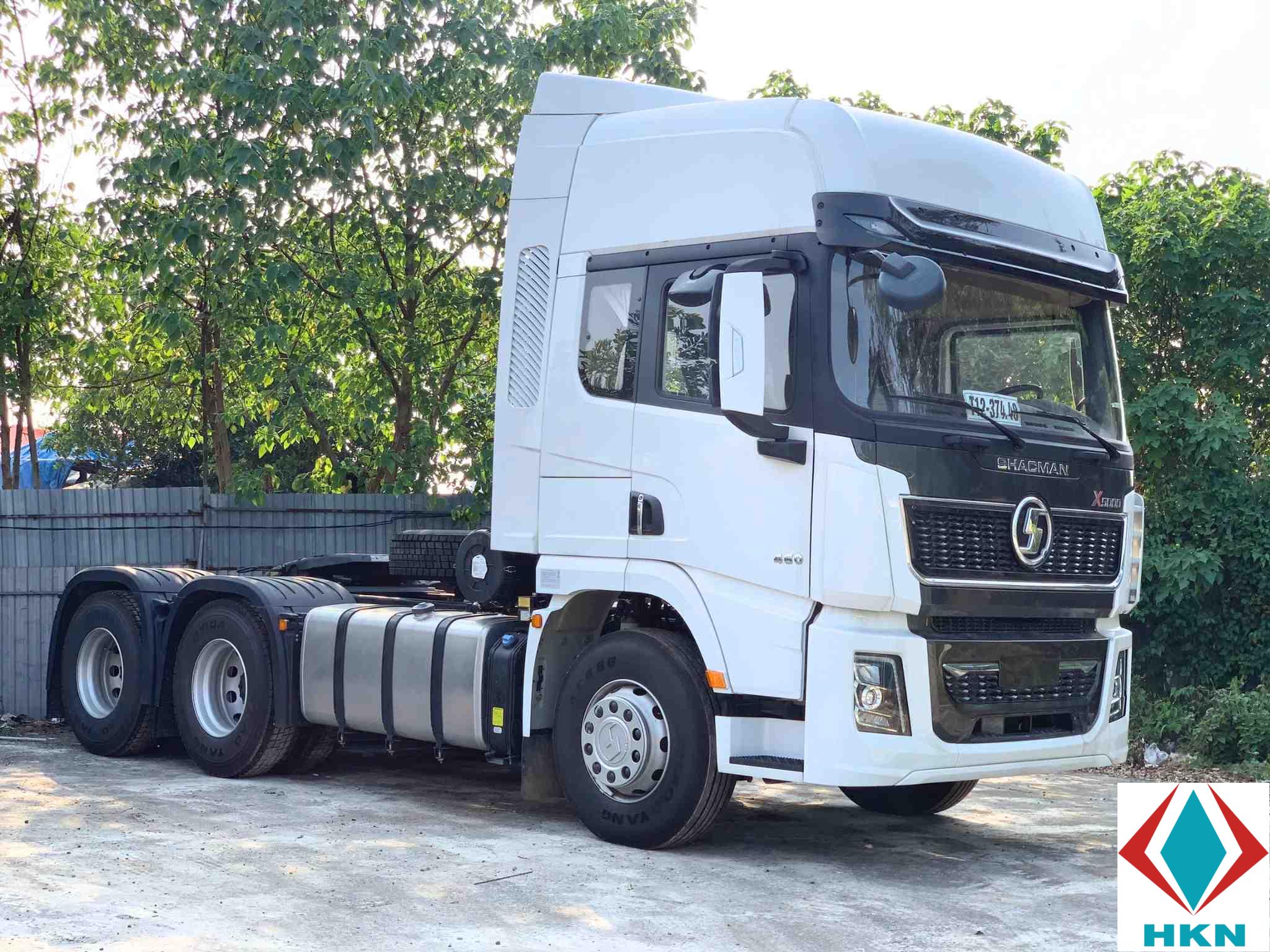 Đầu Kéo Shacman X5000 460 HP Cầu Láp