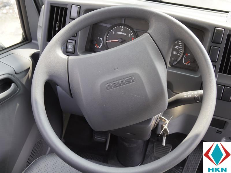 Xe Tải Isuzu NPR85K 2 Tấn Gắn Cẩu Unic 3 Tấn 5 Khúc