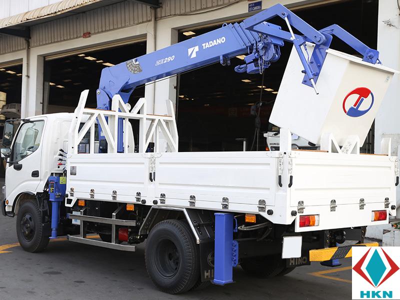 Xe Cẩu Hino Dutro 300 3T5 Gắn Cẩu Tadano TM-ZE295MH