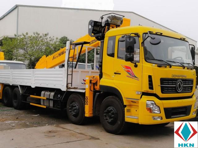 Xe Cẩu Dongfeng L315 10 Tấn Gắn Cẩu Soosan SCS1516S