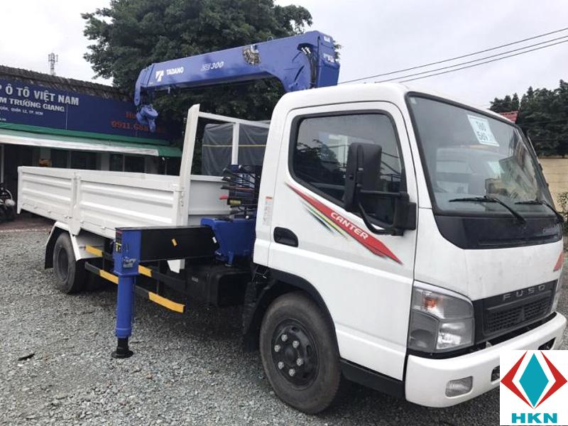 Xe Tải Fuso 4 Tấn Gắn Cẩu Tadano 3 Tấn 4 Khúc