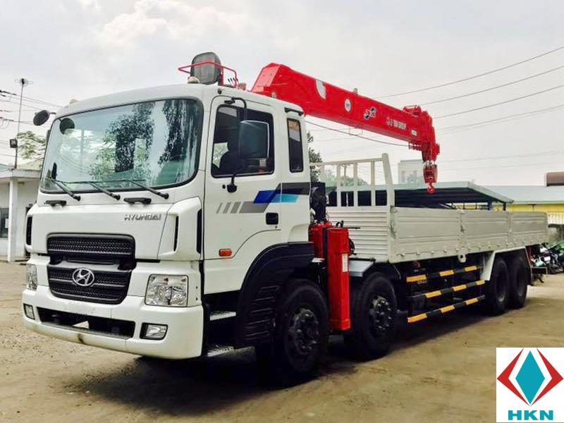 Xe Tải Hyundai HD320 11 Tấn Gắn Cẩu Atom 1205