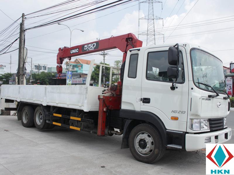 Xe Tải Hyundai HD210 3 Chân 11T5 Gắn Cẩu Unic URV555