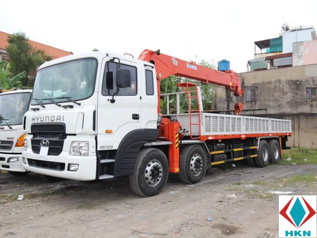 Xe Cẩu Hyundai HD320 11 tấn 4 Chân Gắn Cẩu Kanglim KS2056