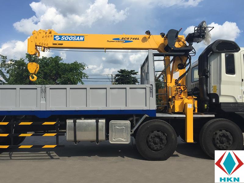 xe-tai-hyundai-hd320-gan-cau-soosan-13 Xe Cẩu Hyundai HD320 13T5 Gắn Cẩu Soosan SCS746L