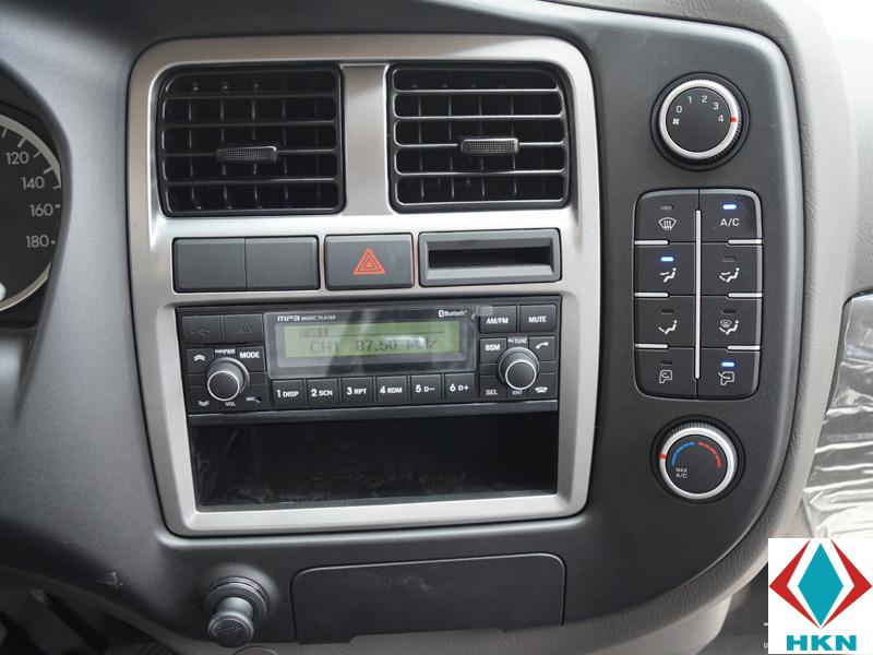 bo-phan-dieu-khien-trung-tam-xe-tai-huyndai-h150-porter Xe Tải Chở Gia Cầm Hyundai New Porter H150 1 Tấn 2