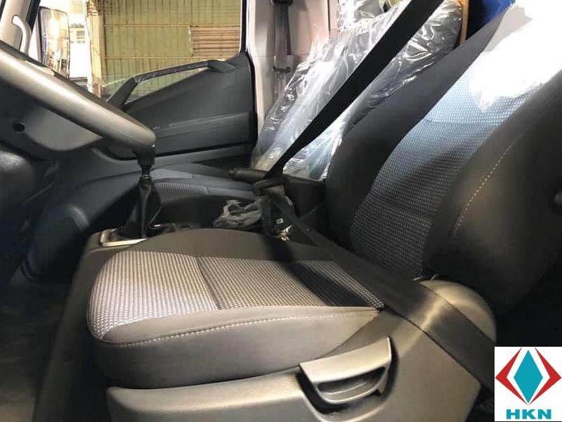 ghe-ngoi-xe-tai-hyundai-mighty-ex8-gtl Xe Tải Chở Gia Cầm Hyundai Mighty EX8 GTL 6 Tấn