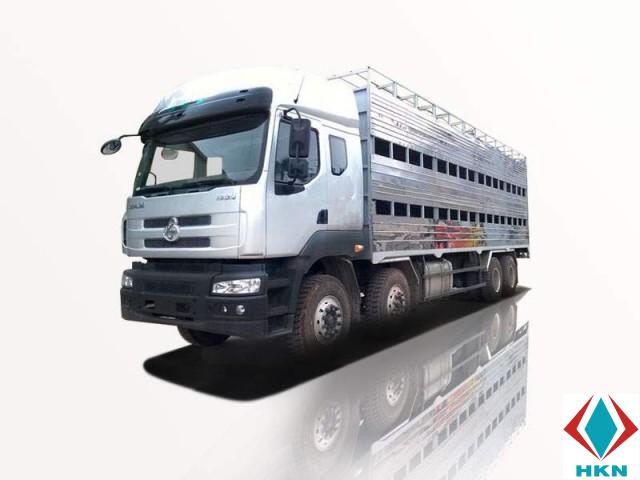 Xe Tải Chenglong 4 Chân 16 Tấn Chở Gia Súc
