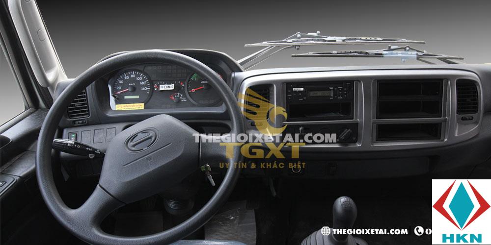 Xe Tải Hino FC9JJTA 5T5 Thùng Chở Heo