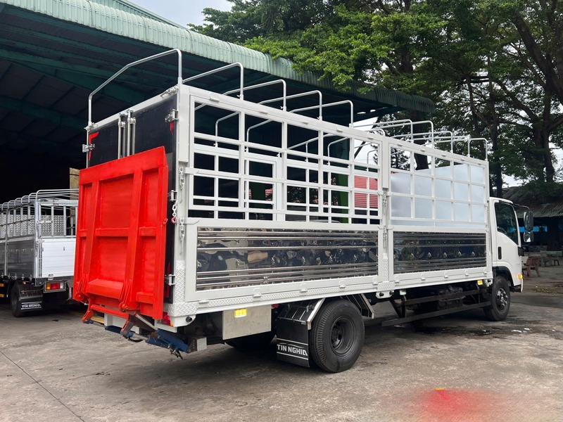 Cải Tạo Bửng Nâng Xe Isuzu theo Quy chuẩn 09/BGTVT và Thông tư 47/BGTVT