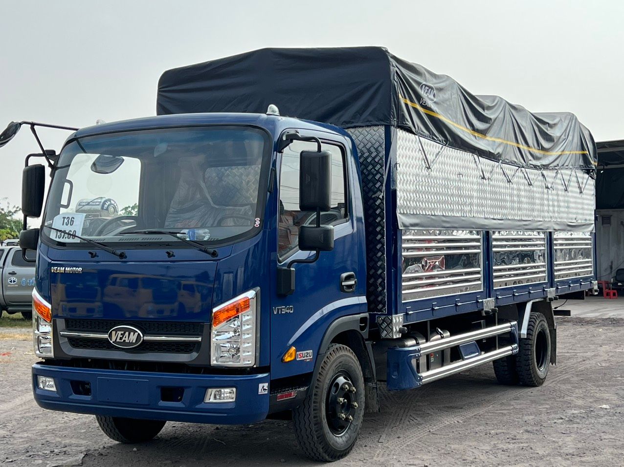 Hoán cải, cải tạo xe tải nâng chiều cao thùng hàng giá rẻ