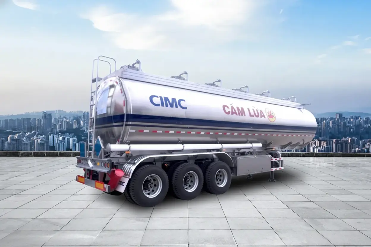 Xe SMRM XITEC chở xăng 44m3